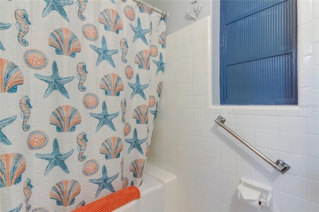 Building Photo - 1907 2nd St N