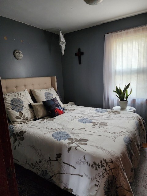 Building Photo - 925 Somerville St