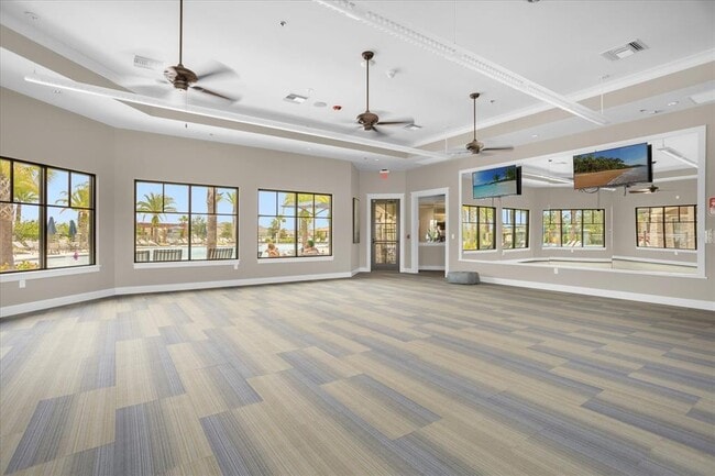Building Photo - 2498 Empress Dr