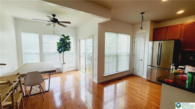 Building Photo - 8507 Putnam Ct