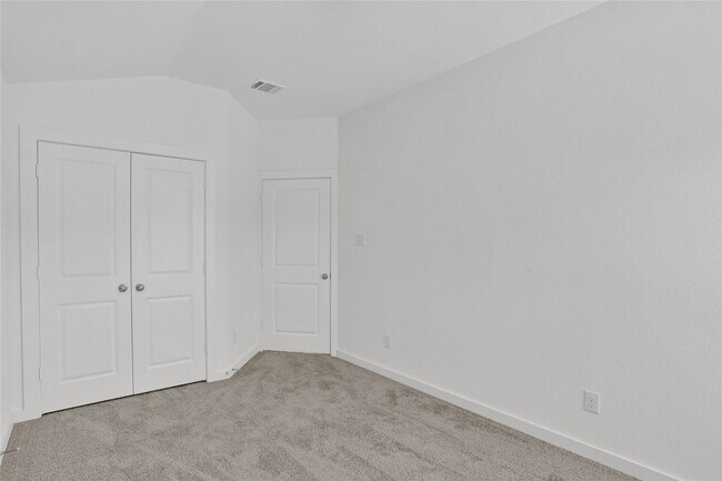 Building Photo - 312 Oakbend Dr