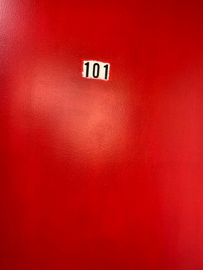 Front door - 4101 Gault Plz NE