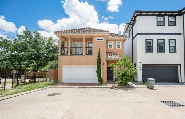 Building Photo - 7103 Windwater Lagoon Dr