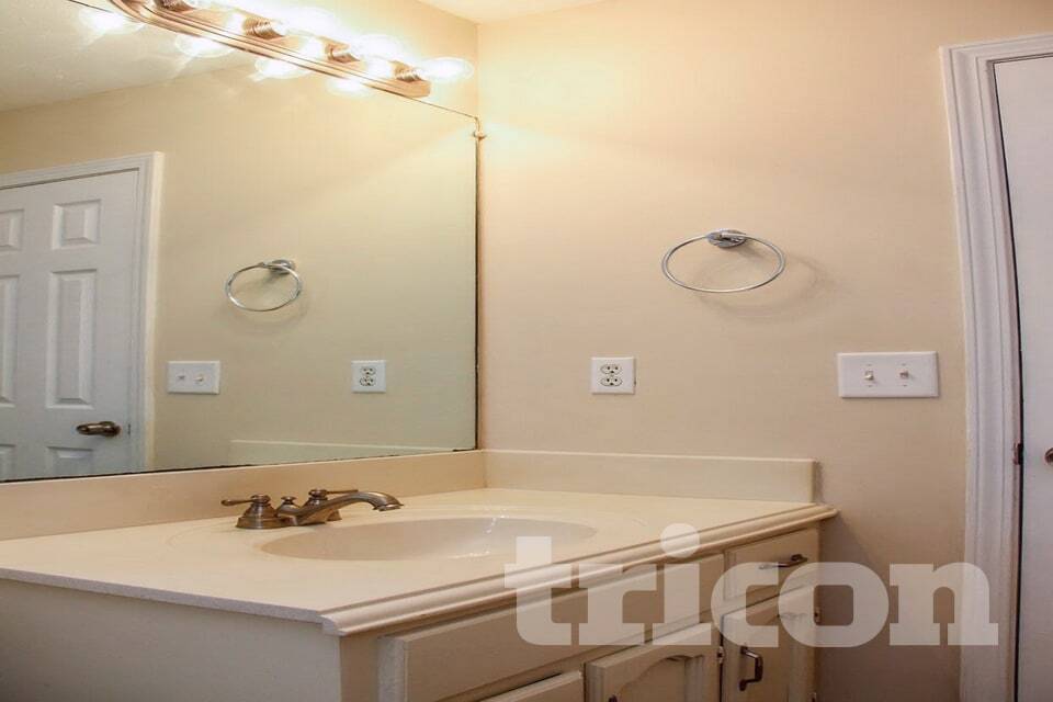 Building Photo - 60 Timber Mill Cir