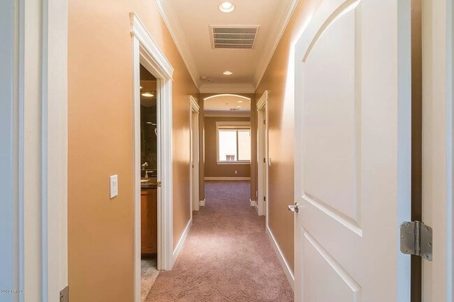 Building Photo - 3 Bed | 3.5 Bath - Biltmore Luxury Townhomes