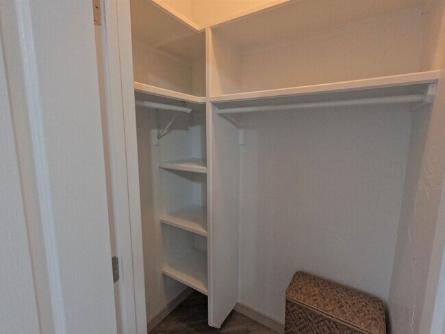 Building Photo - 2947 Longbow Loop
