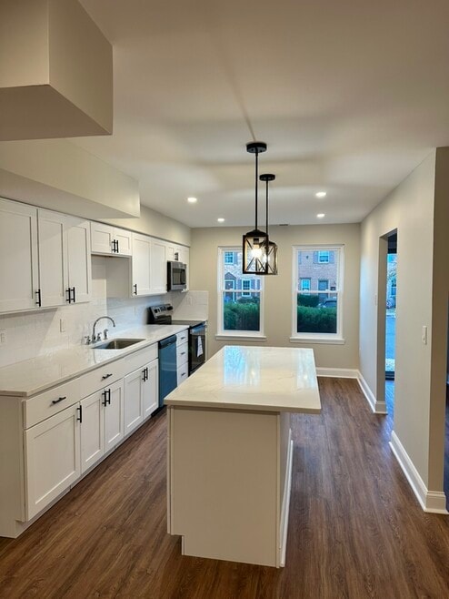 Building Photo - 55 Providence Ave