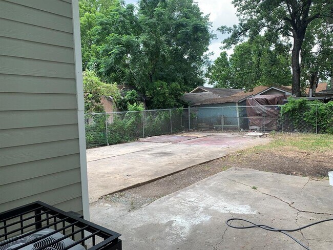 Building Photo - 7931 Sherman St