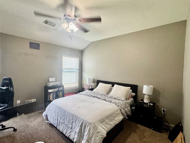 Building Photo - 6323 Bennington Springs Dr