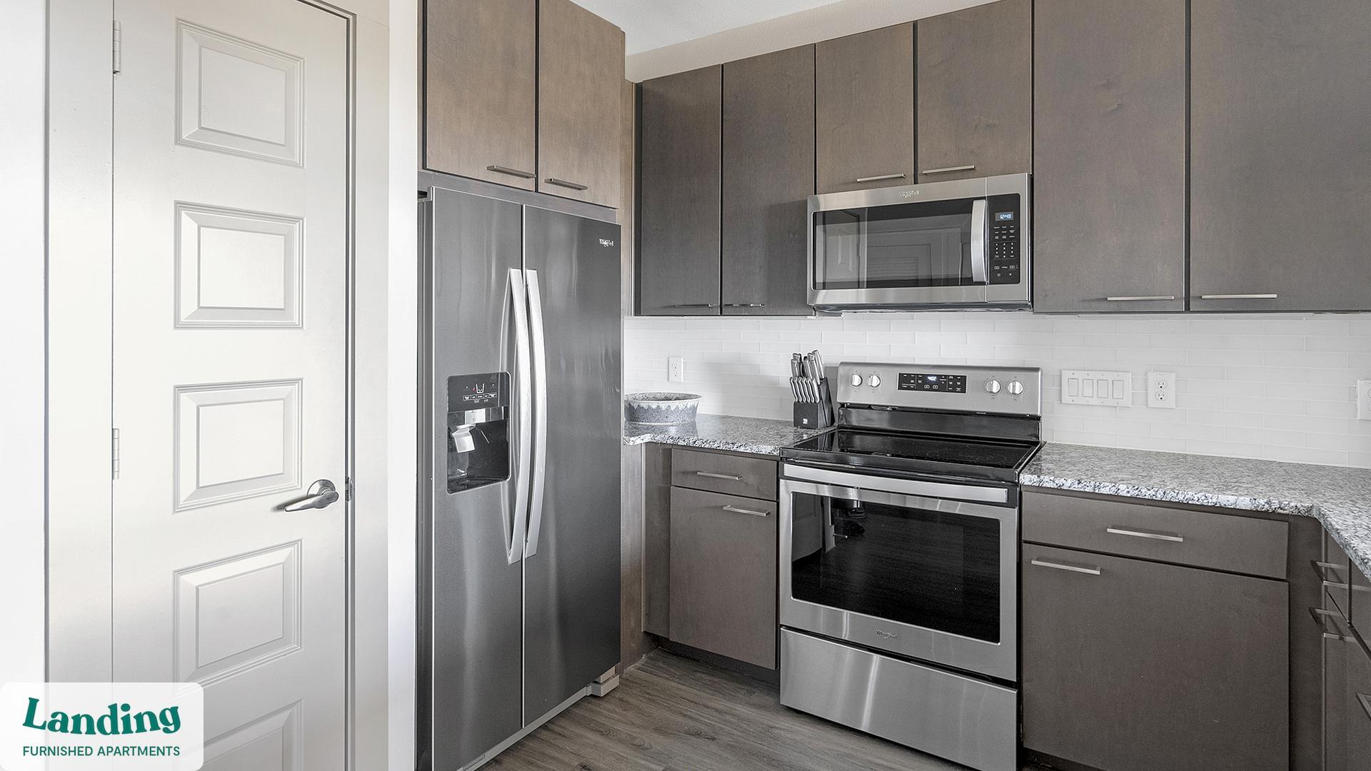 Building Photo - 6107 E Riverside Dr