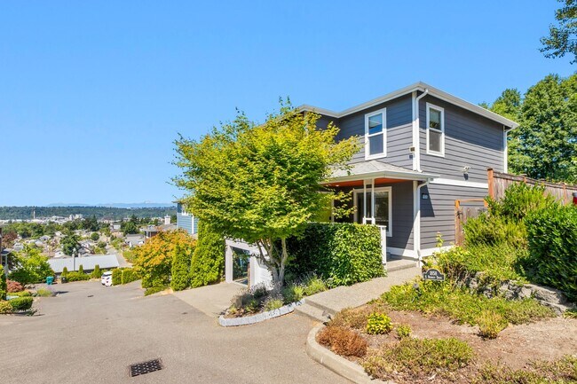 Building Photo - 3Bd/3Ba Seattle House