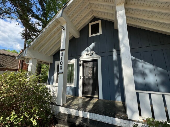 Building Photo - 4100 Pittsford Rd