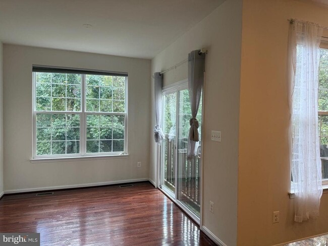 Building Photo - 9105 Belo Gate Dr
