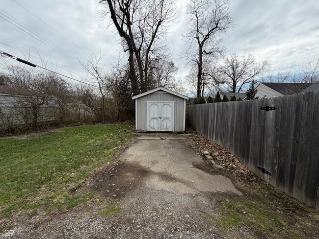 Building Photo - 6191 Crittenden Ave