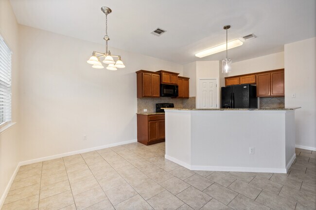 Building Photo - 503 Parkfield Ln