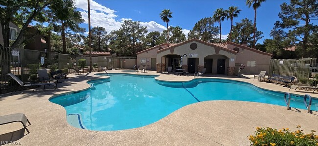 Building Photo - 2121 Sealion Dr