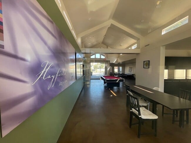 Building Photo - 1 Bedroom 1 Bath (Gilbert Rd and Guadalupe) -**$500 off First Month**