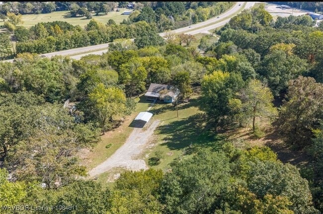 Building Photo - 15615 Hopewell Way