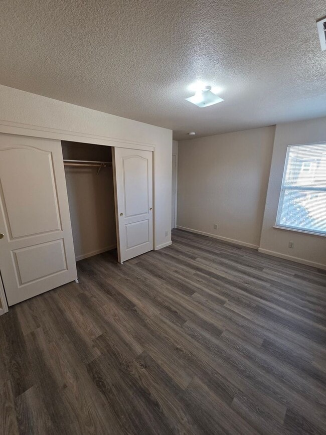Building Photo - NA360-Bachan, David