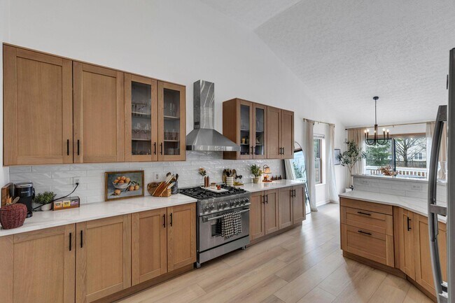 Building Photo - 2639 Berber St