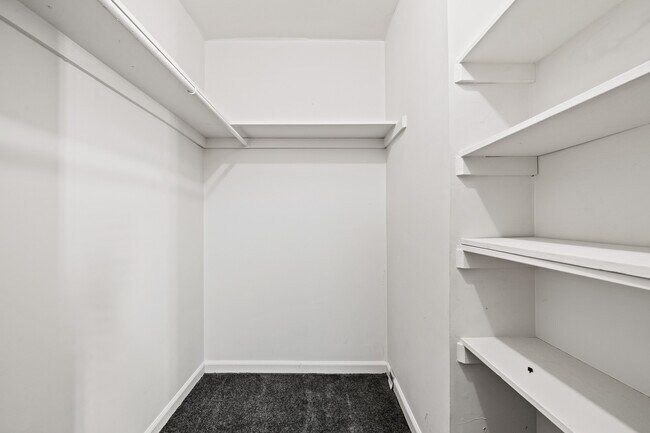 Building Photo - 142 Georgetown Rd