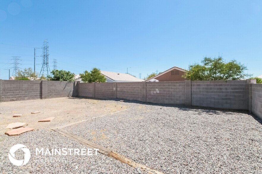 Building Photo - 11185 W El Caminito Dr