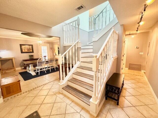 Building Photo - 620 Grenada Way
