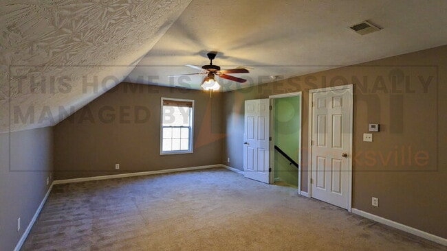 Building Photo - 3012 Outfitters Dr