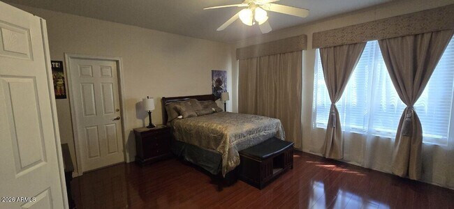 Building Photo - 6435 W Buckskin Trail