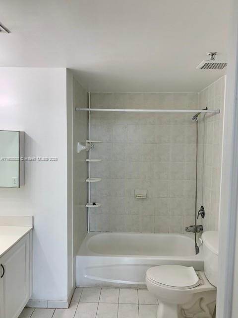 Building Photo - 215 SW 42nd Ave