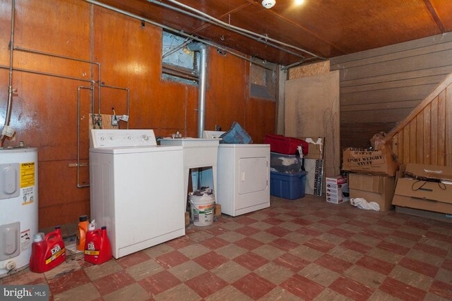 Building Photo - 2210 E York St