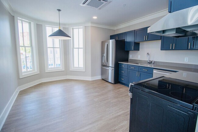 Building Photo - Historic Elegance Meets Modern Luxury – 1 ...