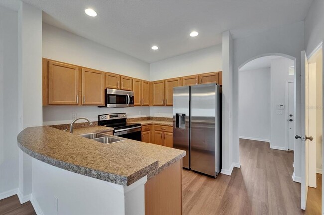 Building Photo - 8818 Red Beechwood Ct