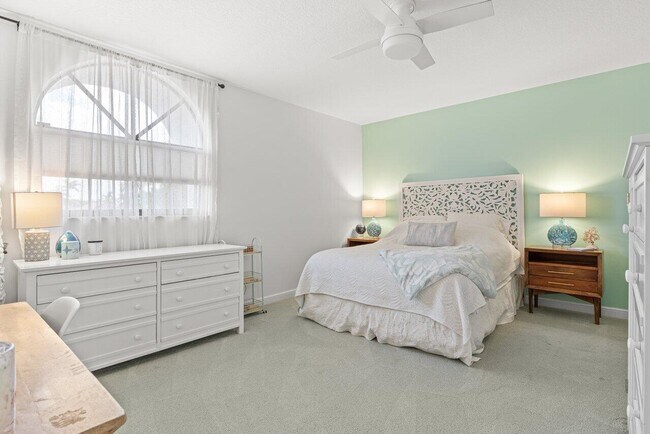 Building Photo - 2133 NW 57th St