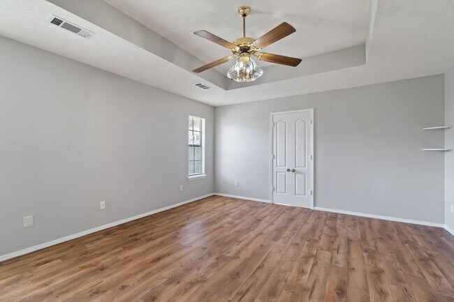 Building Photo - 8808 Timberlyn Way