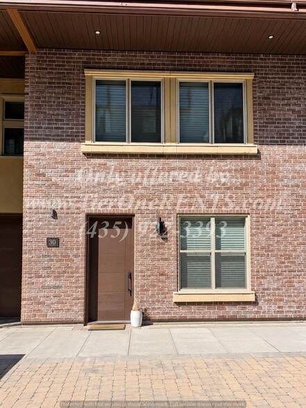 Building Photo - NO DEPOSIT option available for qualified renters!