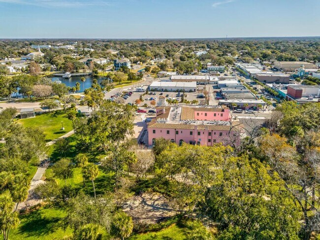 Building Photo - 4632 Marine Pkwy