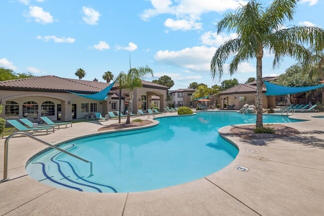 Building Photo - Silverbell Springs