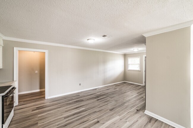 Building Photo - 5204 Grizzard Rd NW