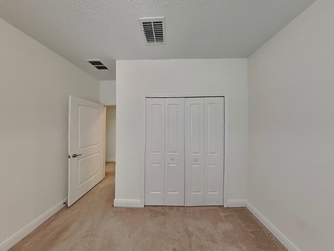 Building Photo - 8326 Bryce Canyon Ave