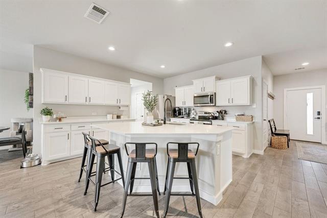 Building Photo - 1513 Hulen Park Trl