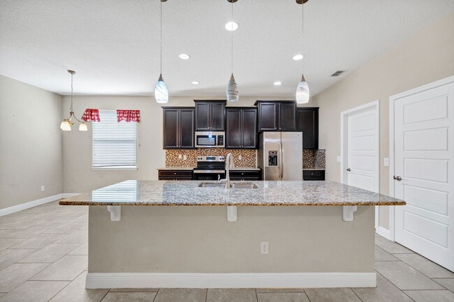 Building Photo - 4512 Linwood Trace Ln