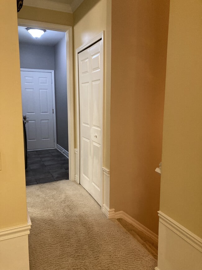 Building Photo - 41645 Copper Creek Dr