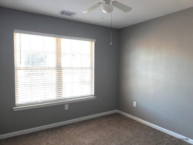 Building Photo - 75 Canyon Oak Loop