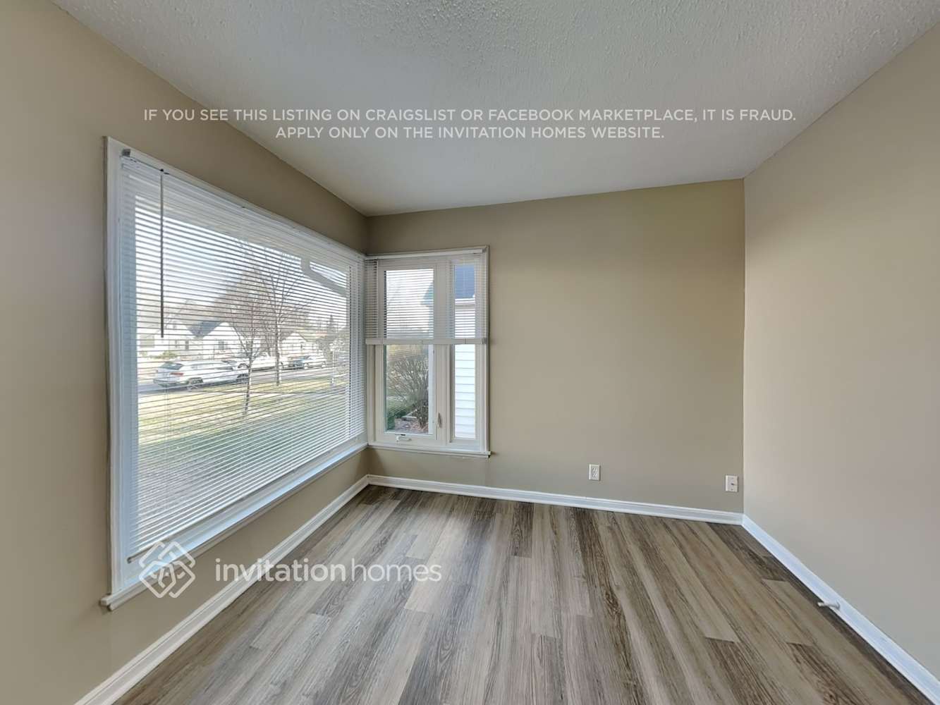 Building Photo - 3112 Nevada Ave S