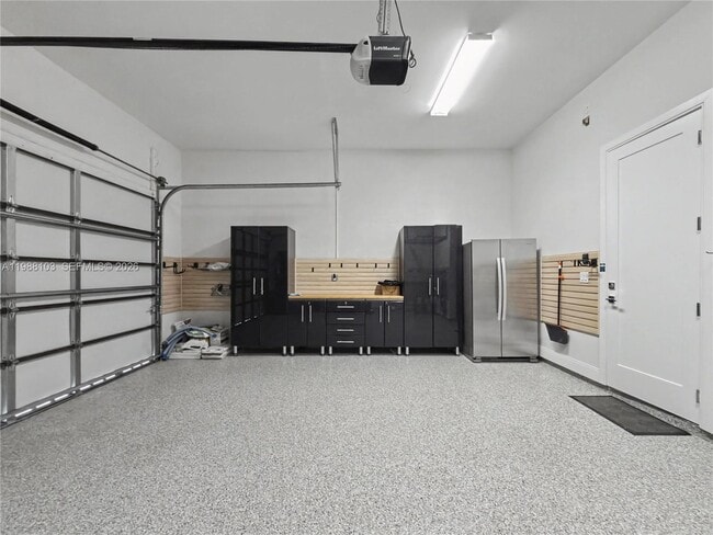 Building Photo - 8222 NW 51st Terrace