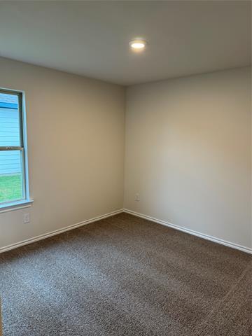 Building Photo - 2335 Gardenia Ln