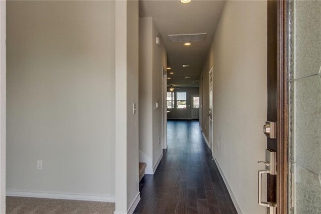 Building Photo - 11716 Selkirk Dr