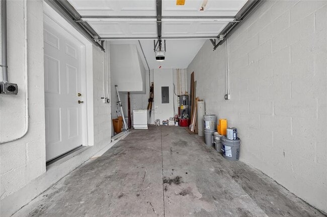 Building Photo - 3095 Grandiflora Dr