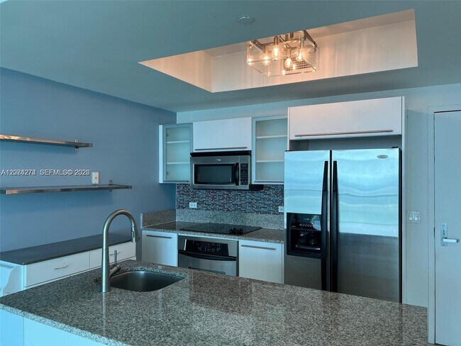 Building Photo - 888 Biscayne Blvd